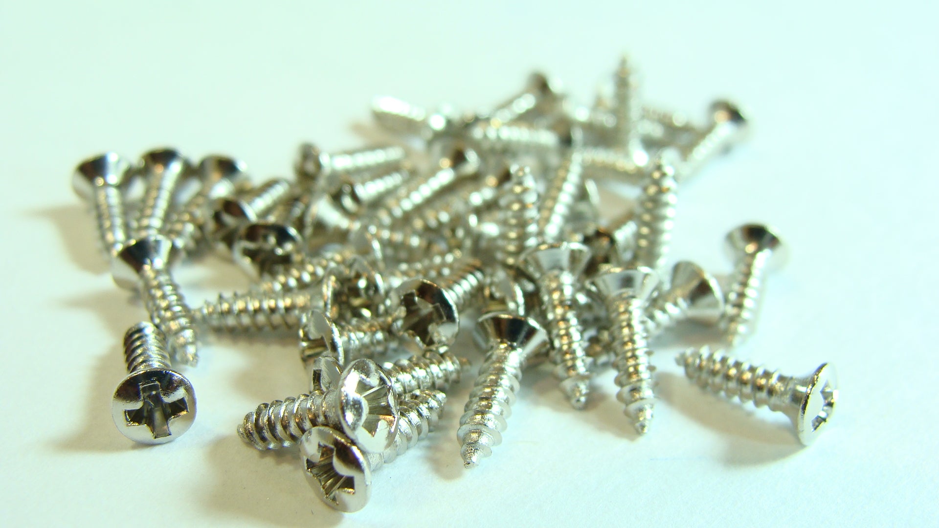 Tornillo para Mica Protectora Guitarra Gibson Niquelado (Bolsa con 10 Piezas)
